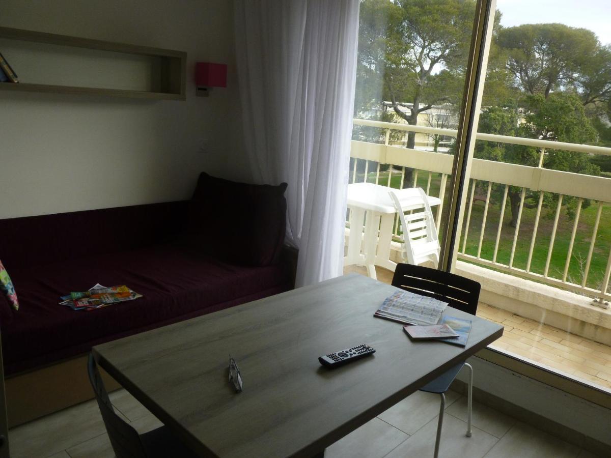 Appartement La Corniche d'or à St Raphael à Saint-Raphaël Extérieur photo